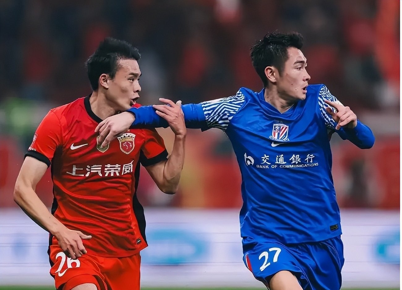 Starrysky Spor包含武汉三镇内部会议纪要流出——今晨外线爆发，CBA季后赛使命明确，训练强度明显提升的词条