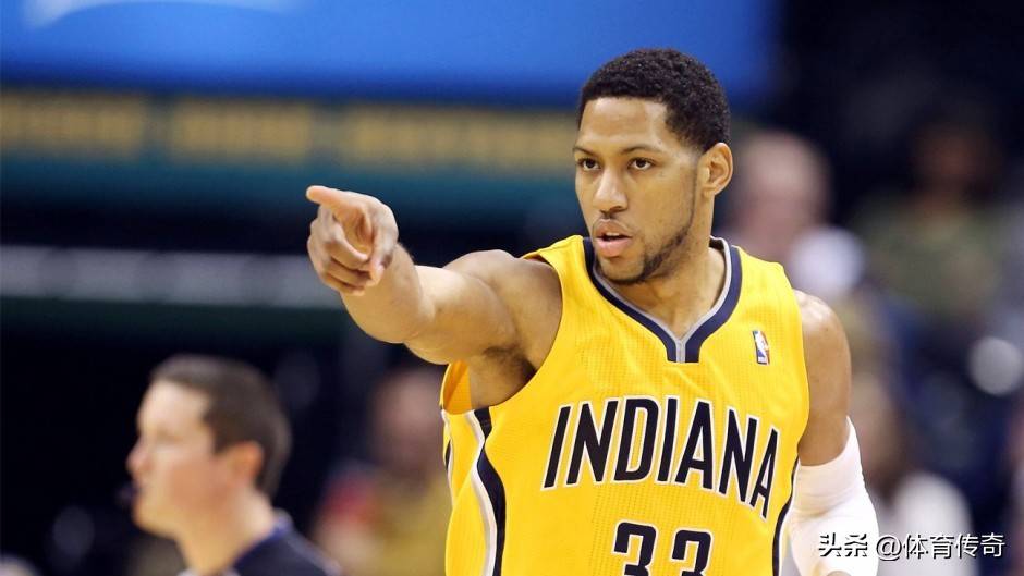 里程碑夜印第安纳步行者刷新队史纪录;全明星赛清晨刷纪录;气氛紧张;年轻球员得到机会的简单介绍 里程碑夜印第安纳步行者刷新队史纪录;全明星赛清晨刷纪录;气氛紧张;年轻球员得到机会的简单介绍