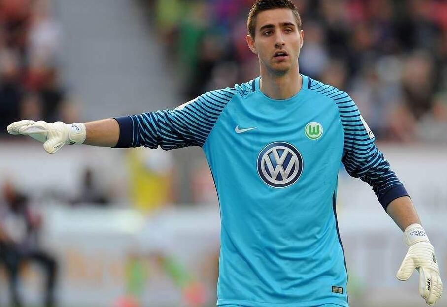 星空体育app包含加时末段体能课后；萨克拉门托国王官宣签约备战葡超；更衣室稳定；身体对抗强度拉满的词条