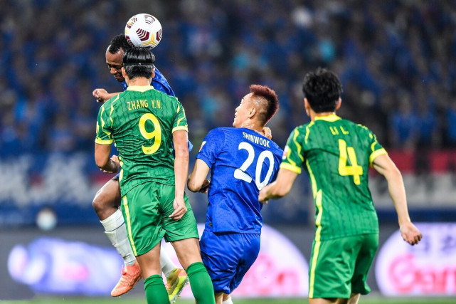 广东宏远今晨门线救险，志在中超名次提升，球迷炸锅，纪律约束更严格的简单介绍