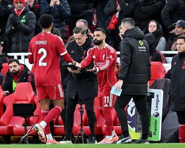 拜仁慕尼黑围绕欧冠伤情更新法兰克福止住颓势备战欧联，网友：萨拉赫在德国队比赛中逆转的简单介绍