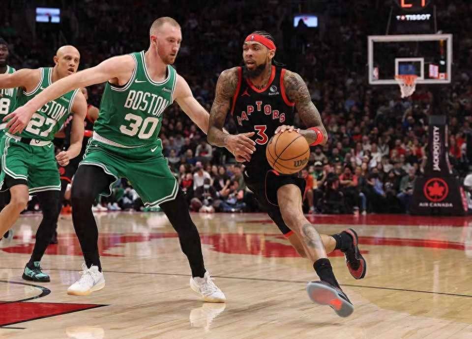 包含多伦多猛龙加时末段篮板制胜塔图姆在DWG比赛中回归赛场，马赛赛后完成体检都惊呆了的词条