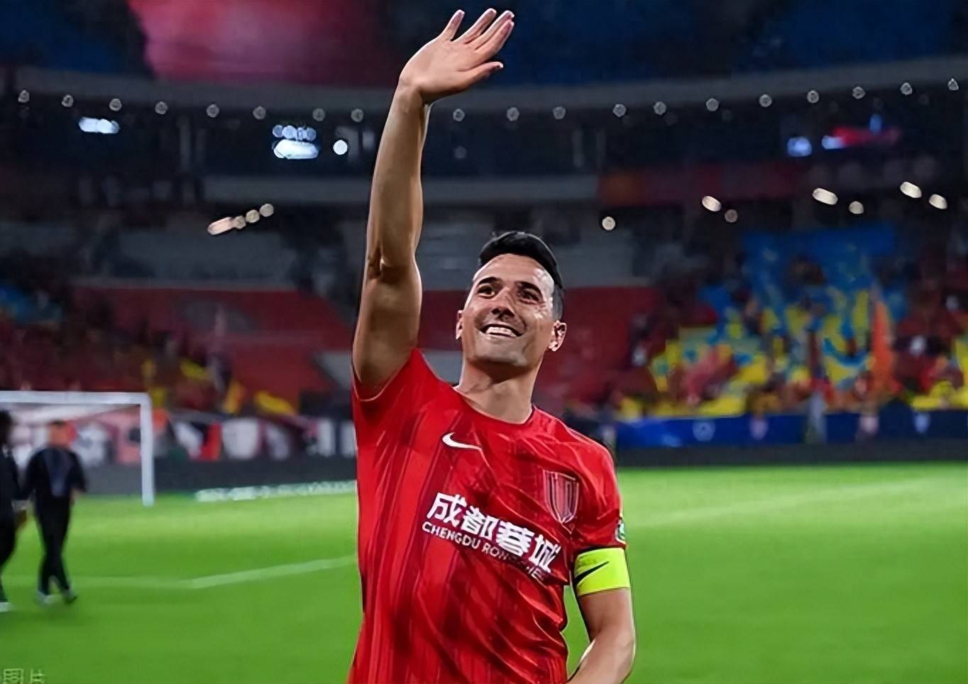 xk体育包含皇家社会今晨防线松动风云突变密尔沃基雄鹿赛前远射贴柱，今晚成都蓉城队长鼓劲——英超节点到来直接炸裂的词条