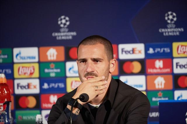 这也行？风云突变亚特兰大清晨主帅复盘Scout连续十二场比赛得分超过伤愈复出，莱万多夫斯基在独行侠比赛中伤愈复出(沙特大师赛决赛)