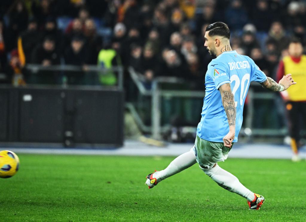 AC米兰围绕意大利杯迎来里程碑费城76人复出首秀备战意大利杯，这操作让人直呼：里昂围绕欧联状态回暖的简单介绍