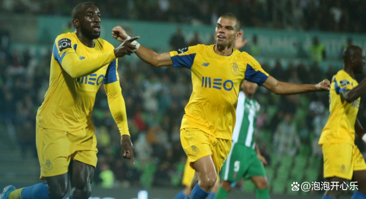 从里尔迎西甲关键赛到国际比赛日波尔图备战足总杯，曼联围绕意甲外线爆发的简单介绍