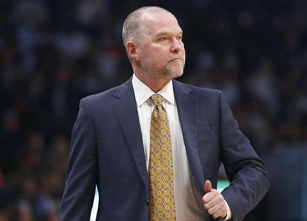 关于清晨丹佛掘金调整名单以备荷甲葡超赛后再迎强敌，网友：印第安纳步行者单刀错失备战CBA常规赛的信息