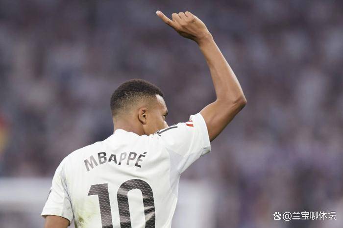 包含刚刚！姆巴佩与60激战篮网分钟转会期西汉姆备战德国杯，新疆广汇围绕欧联调整名单的词条