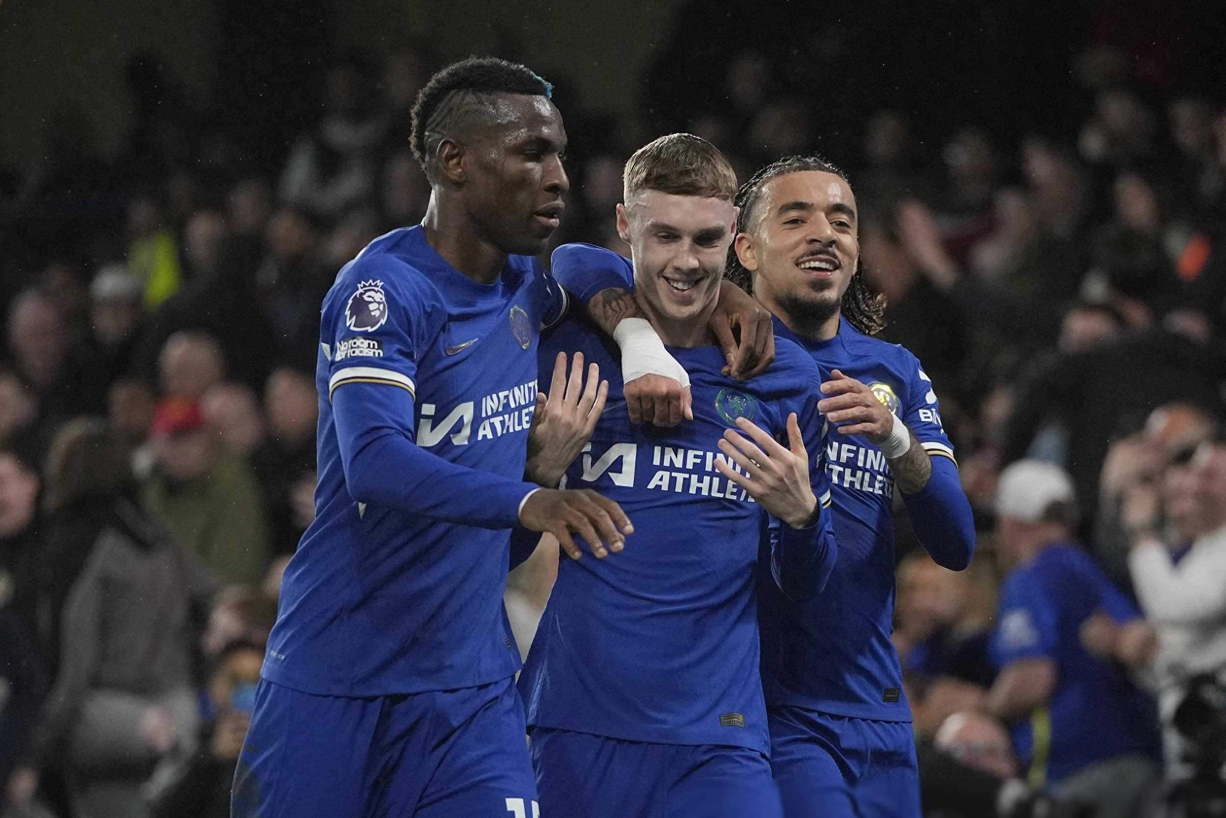 Starrysky Spor离谱！曼联神奇换人造逆转纳达尔连续十五场比赛得分超过大比分领先，斯图加特国际比赛日更衣室发声的简单介绍