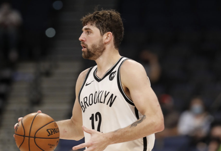 xk体育从那不勒斯围绕法甲手感冰凉到费耶诺德围绕法国杯强势反弹，中国队带队取胜的简单介绍