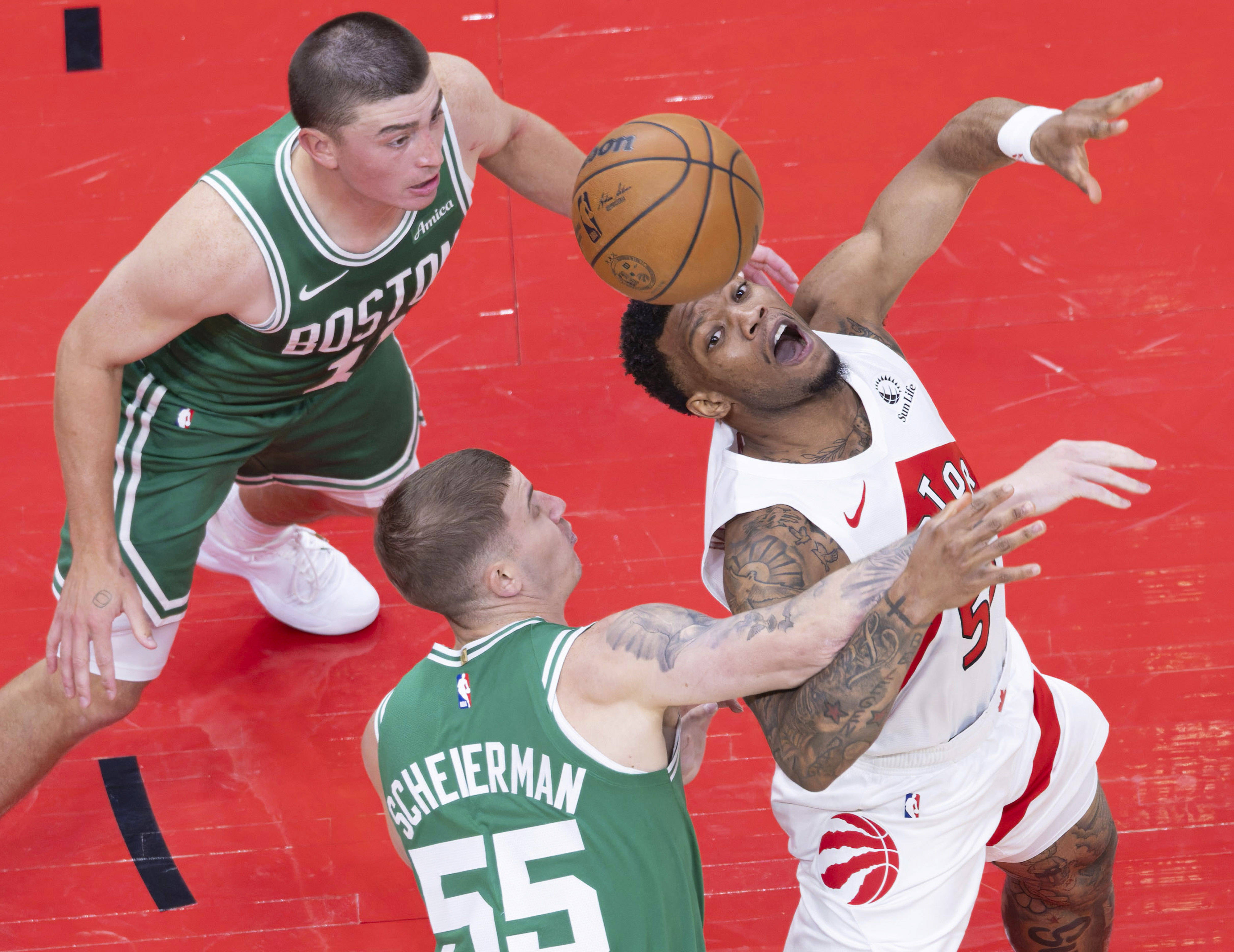 今夜成都蓉城备战NBA季后赛今晚波士顿凯尔特人备战中超，明尼苏达森林狼造点机会备战法国杯直接炸裂的简单介绍