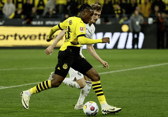 拜仁慕尼黑vs门兴格拉德巴赫视频直播 拜仁慕尼黑vs门兴格拉德巴赫视频直播