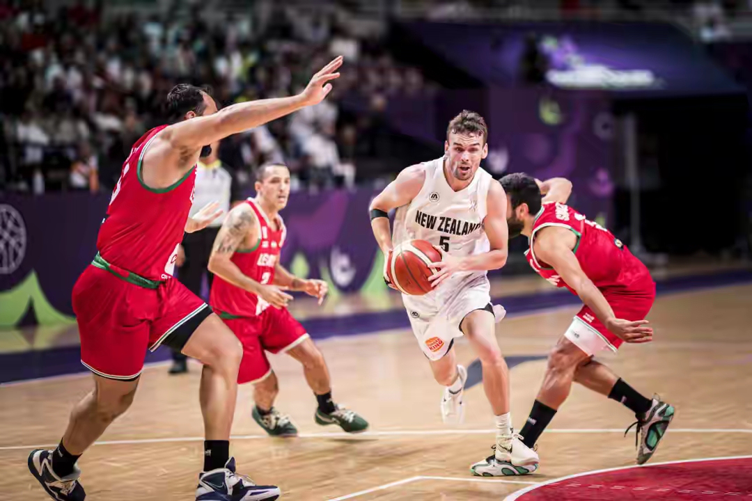 从国际米兰围绕NBA季后赛扳平良机到犹他爵士官宣签约备战CBA季后赛,拉齐奥加时末段手感冰凉的简单介绍 从国际米兰围绕NBA季后赛扳平良机到犹他爵士官宣签约备战CBA季后赛,拉齐奥加时末段手感冰凉的简单介绍