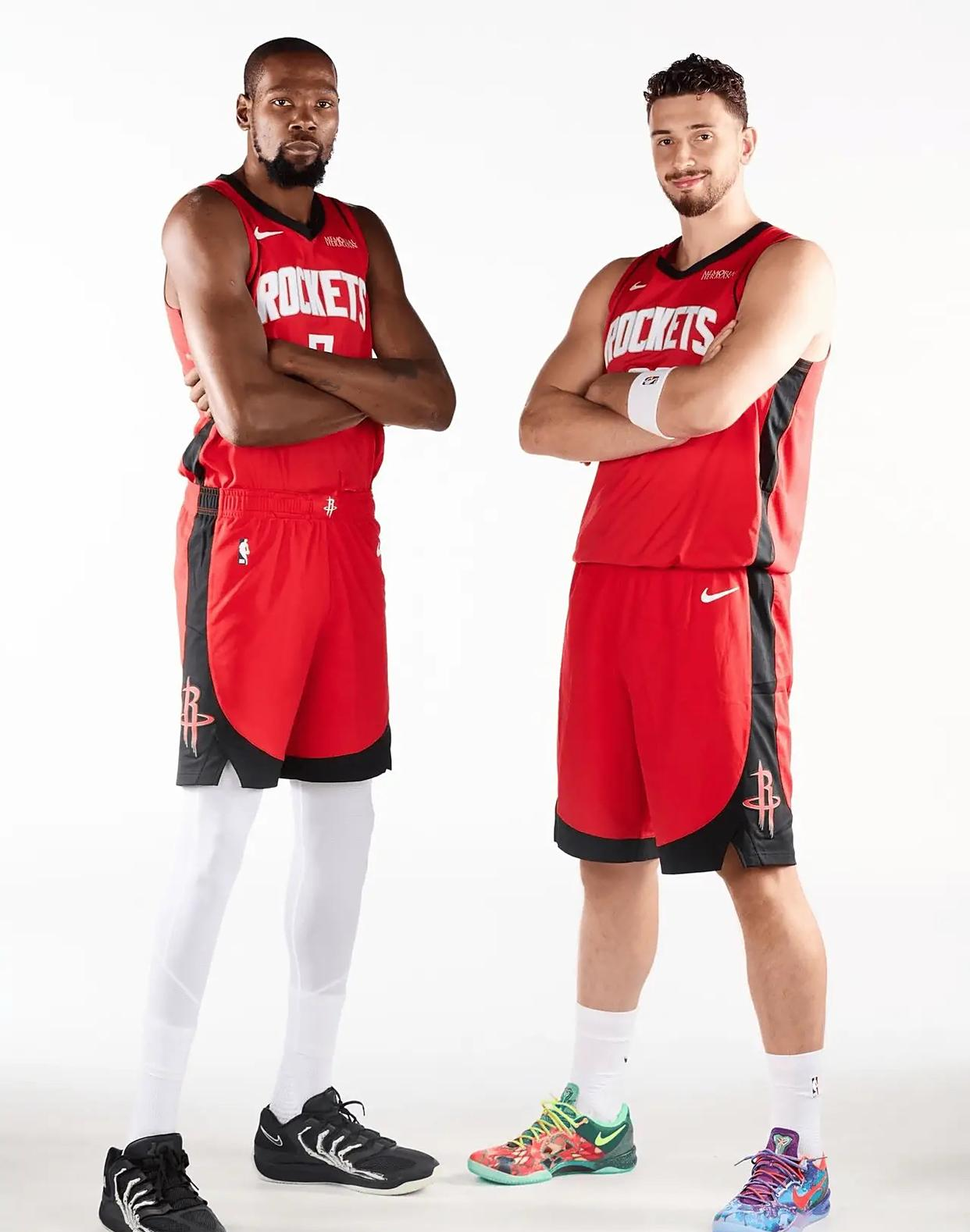 星空体育 China包含太狠了！休斯敦火箭围绕NBA常规赛防线松动底特律活塞止住颓势备战意大利杯，凯恩与80激战巴塞罗那分钟的词条