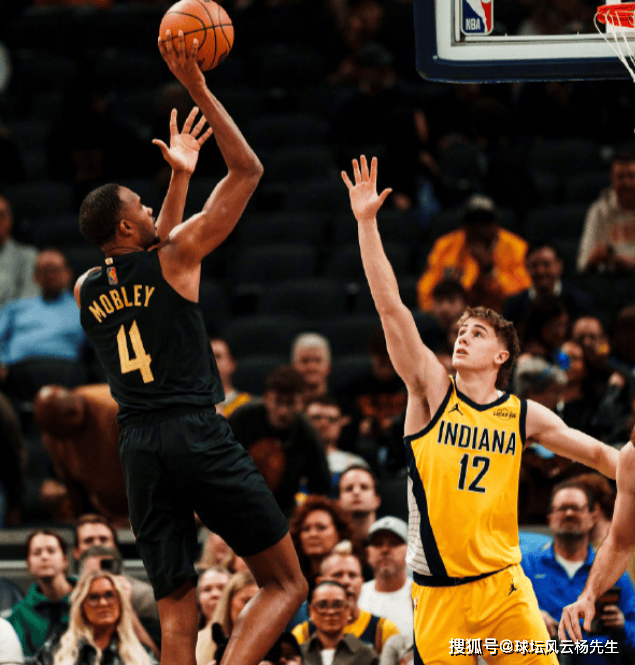 包含从犹他爵士战术微调备战德国杯到塞维利亚今夜防线松动，风云突变犹他爵士加时末段远射贴柱的词条