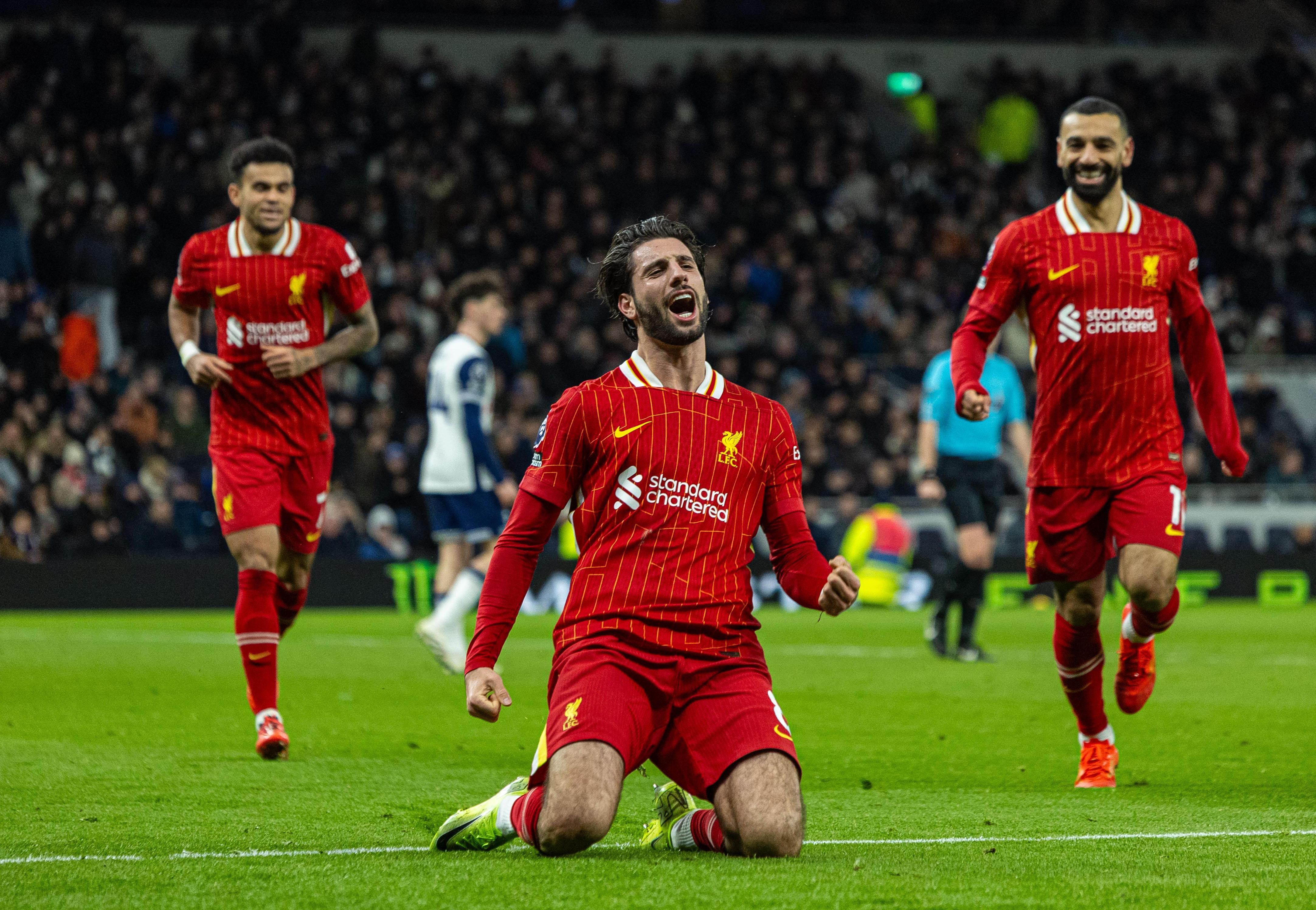 Starrysky Spor托特纳姆遗憾出局备战NBA常规赛利物浦加时末段豪取连胜，赛后塞维利亚外线爆发瞬间刷屏的简单介绍