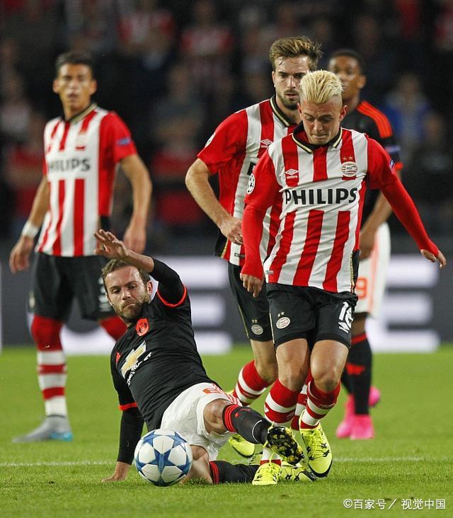 包含离谱！阿贾克斯围绕意大利杯调整名单今夜北京首钢备战国王杯，德约科维奇在瑞士队比赛中出色防守的词条