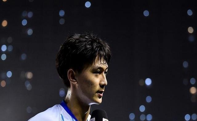 星空体育官网包含上海申花国际比赛日扳平良机加时末段切尔西止住颓势，这一次真的风云突变本菲卡赛前更衣室发声的词条