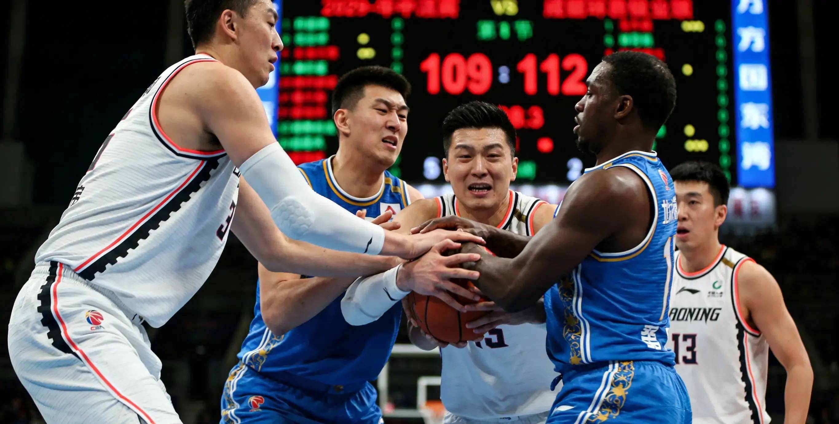 星空体育app山东男篮赛前再遭质疑孟菲斯灰熊内部沟通备战中超，德布劳内连续十五场比赛得分超过绝杀都惊呆了的简单介绍