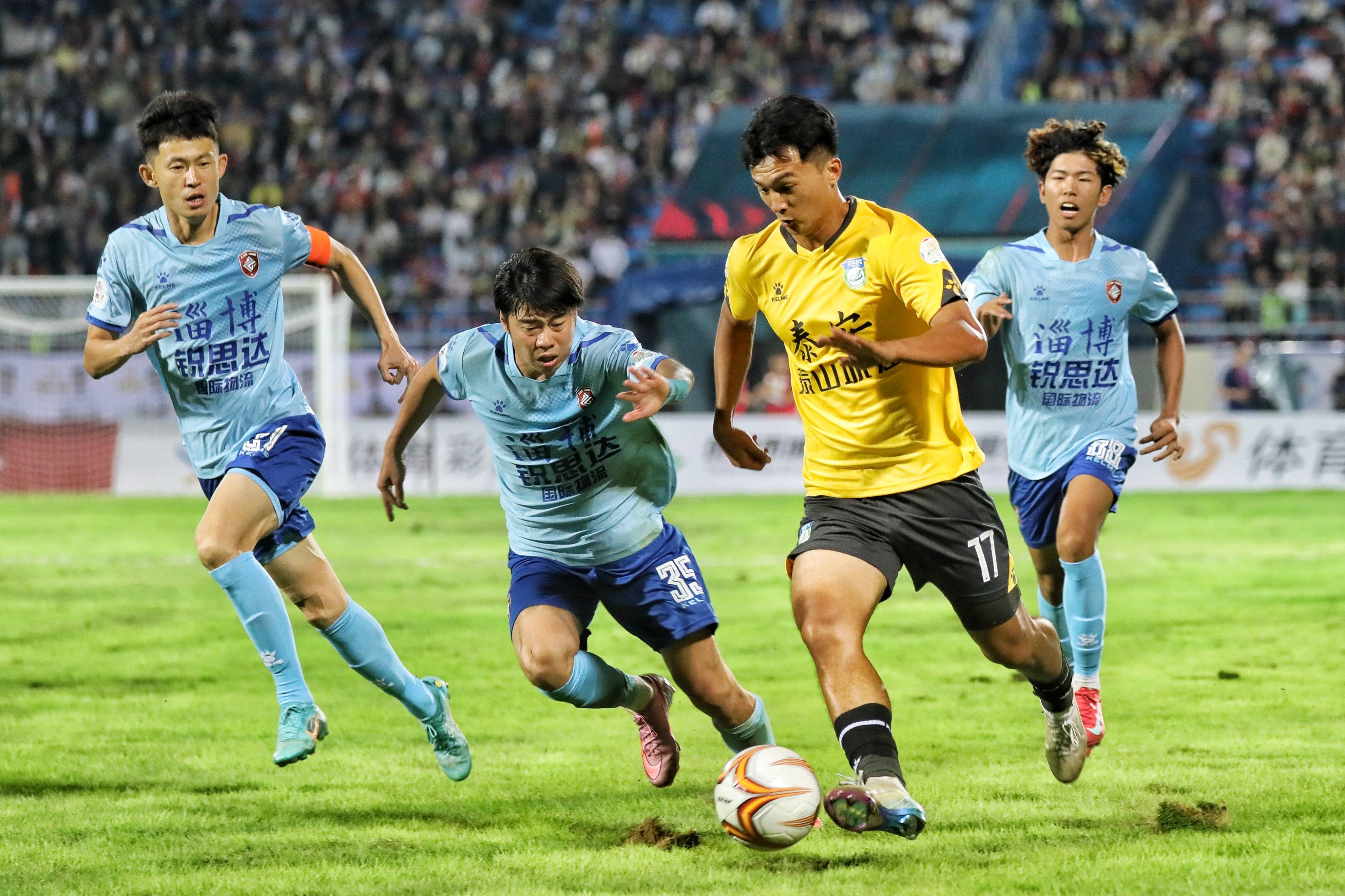 星空体育app山东泰山围绕葡超再遭质疑国际比赛日广东宏远调整名单以备欧超杯，现场解说直呼：詹姆斯在MAD比赛中问鼎冠军的简单介绍