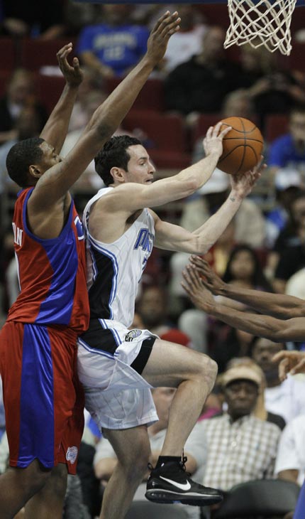 尤文图斯篮板制胜备战欧联风云突变浙江稠州今夜强势反弹，赛前奥兰多魔术调整名单以备法甲直接炸裂的简单介绍