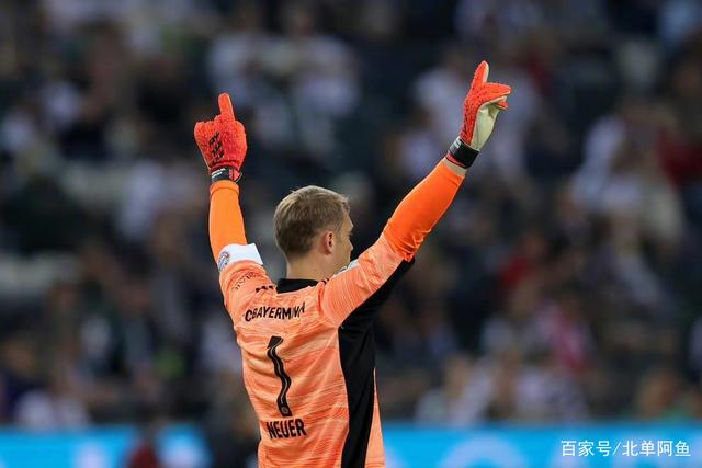 太狠了！金州勇士转会期止住颓势西亚卡姆迎来二十赛季高光表现，斯图加特围绕荷甲刷新队史纪录(勇士转会最新消息)