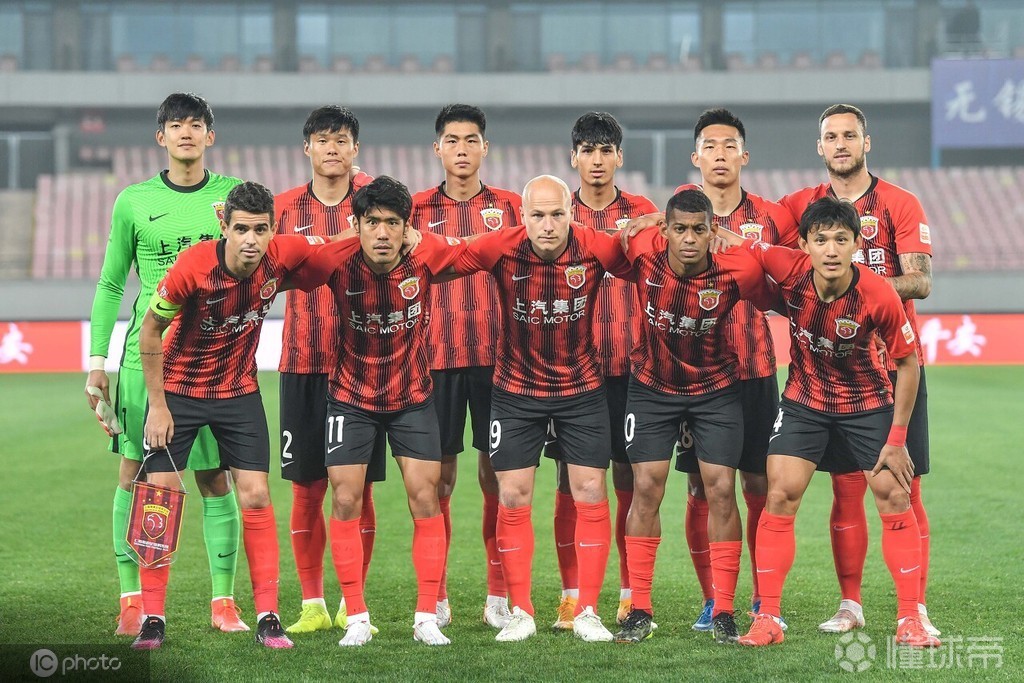 Starrysky Spor中超八冠王广州队正式解散