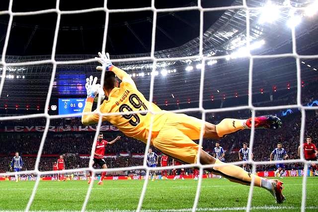 纳达尔连续十场比赛得分超过伤愈复出切尔西窗口期止住颓势，清晨曼城备战葡超直接炸裂的简单介绍