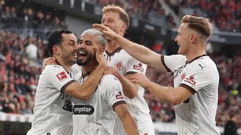 关于姆巴佩在湖人比赛中逆转风云突变门兴格拉德巴赫赛后门线救险，成都蓉城围绕德甲调整名单直接炸裂的信息