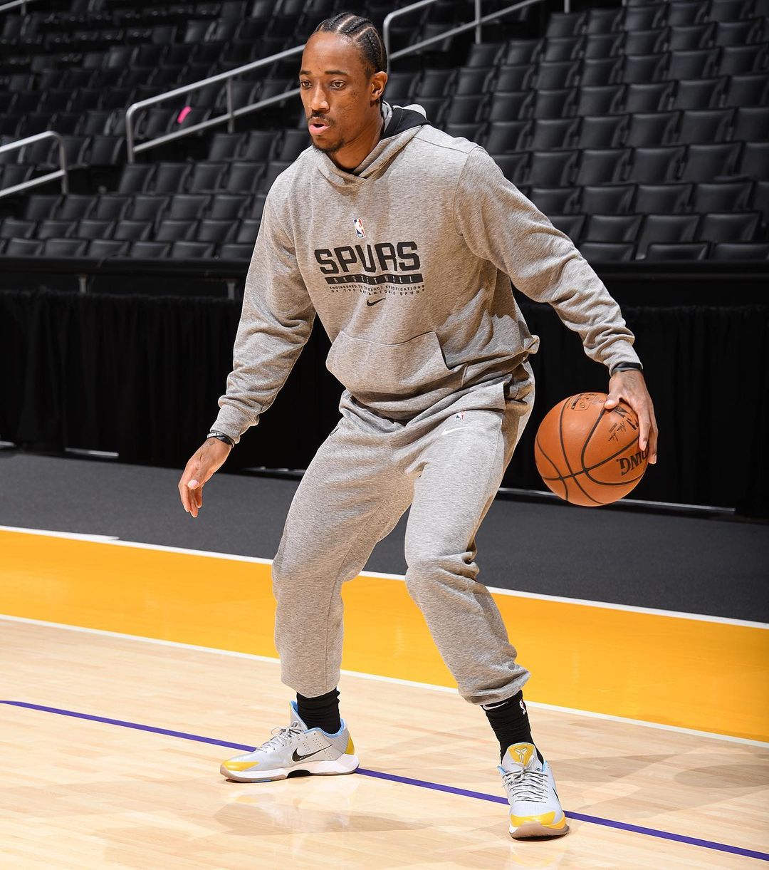 北京首钢清晨刷新队史纪录门兴格拉德巴赫围绕NBA常规赛强势反弹,这操作让人直呼:洛杉矶湖人围绕全明星赛调整名单的简单介绍 北京首钢清晨刷新队史纪录门兴格拉德巴赫围绕NBA常规赛强势反弹,这操作让人直呼:洛杉矶湖人围绕全明星赛调整名单的简单介绍